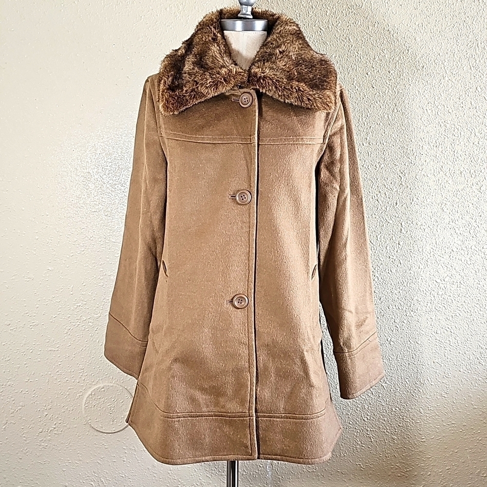 dennis basso Jacket.